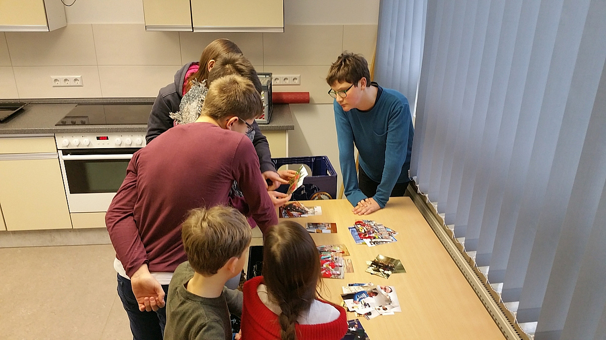 Nachwuchs gestaltet Bilderordner 