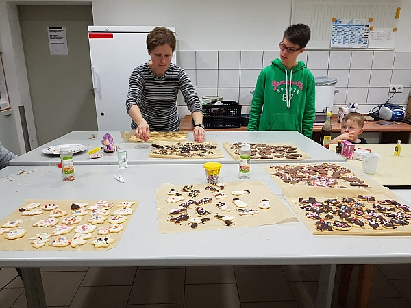 Plätzchen backen im Nachwuchsorchester